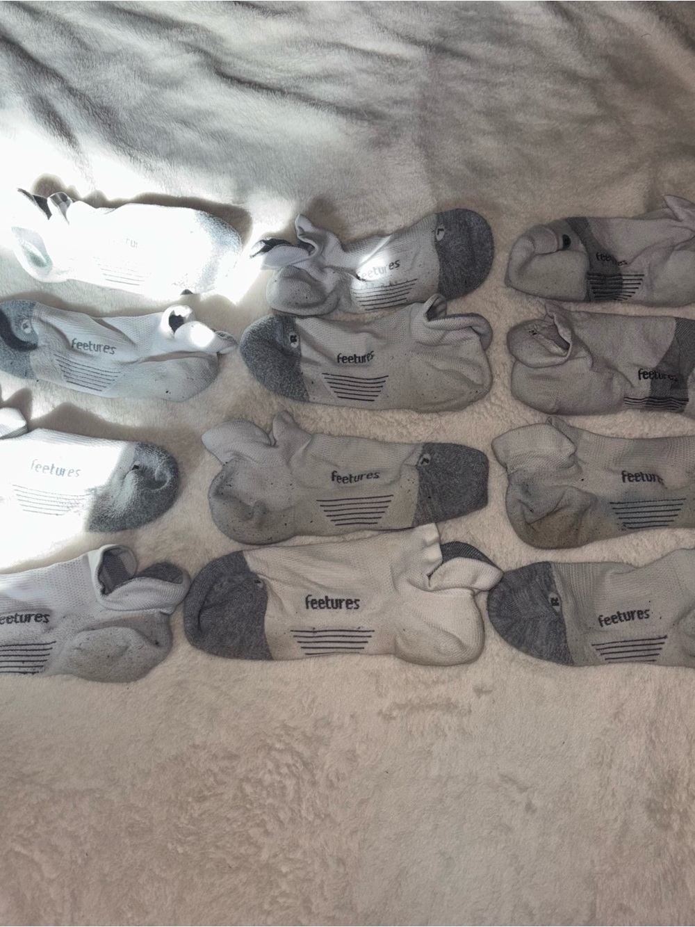 Feetures Socks (6 Pairs)